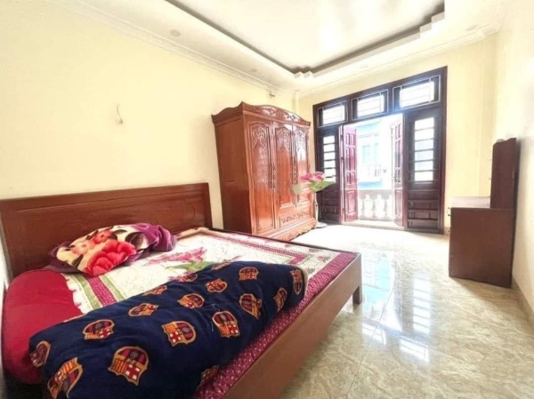 Bán nhà 4 tầng khu phân lô tại Lê Đại Hành, Hai Bà Trưng, Hà Nội